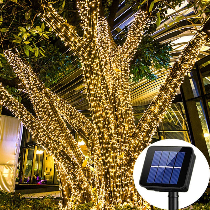 LĂMPI SOLARE LED