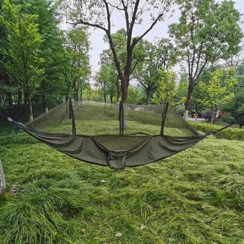 Sezlong de camping in aer liber cu plasa de tantari