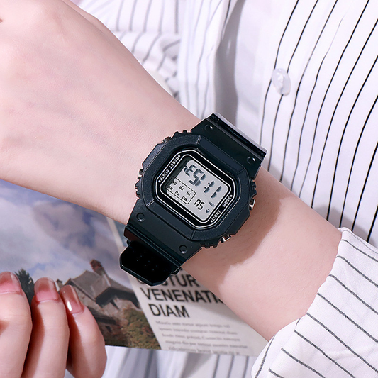 Ceas digital multifunctional